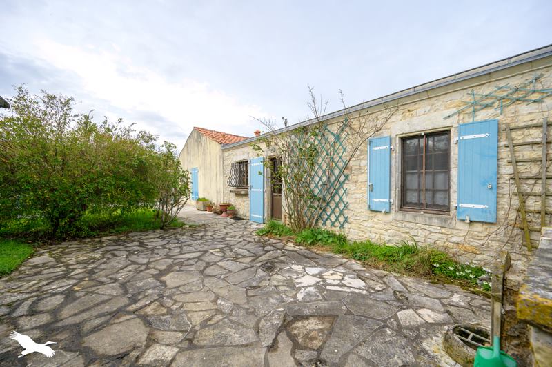 Vente Maison ST XANDRE - 9 pièces -204 m² - (17138)