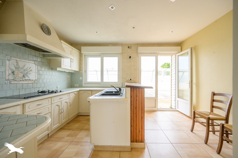 Vente Maison STE SOULLE - 6 pièces -148 m² - (17220)
