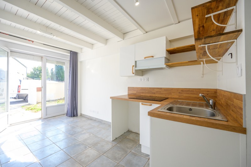 Vente Maison PUILBOREAU - 8 pièces -155 m² - (17138)