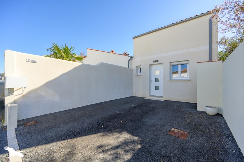 Vente Maison PUILBOREAU - 3 pièces -63 m² - (17138)