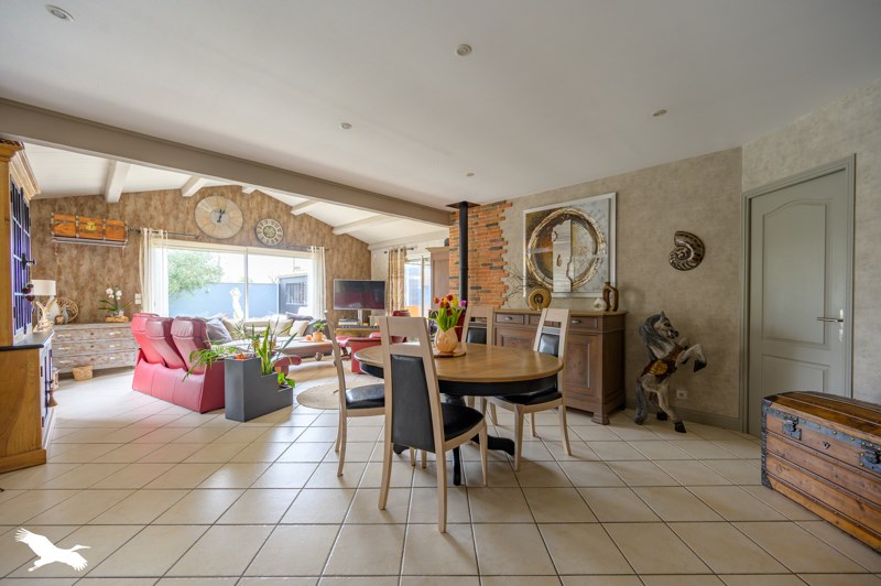 Vente Maison DOMPIERRE SUR MER - 6 pièces -175 m² - (17139)