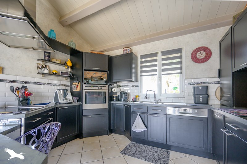 Vente Maison DOMPIERRE SUR MER - 6 pièces -175 m² - (17139)