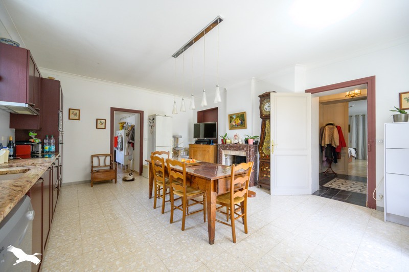 Vente Maison PUILBOREAU - 8 pièces -263 m² - (17138)