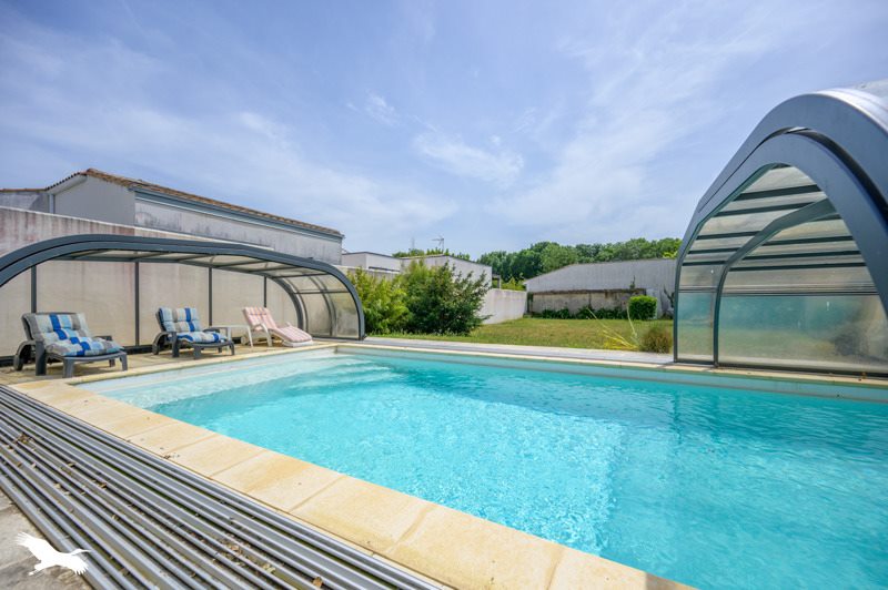 Vente Maison PUILBOREAU - 8 pièces -263 m² - (17138)