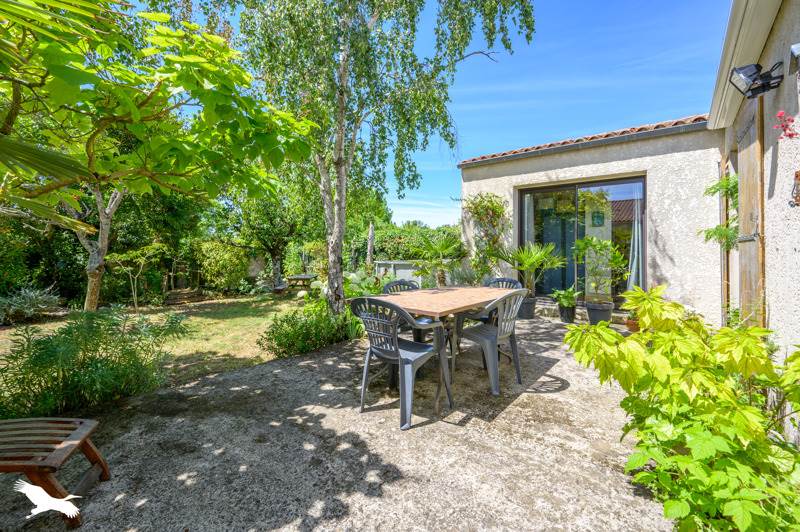 Vente Maison STE SOULLE - 6 pièces -109 m² - (17220)
