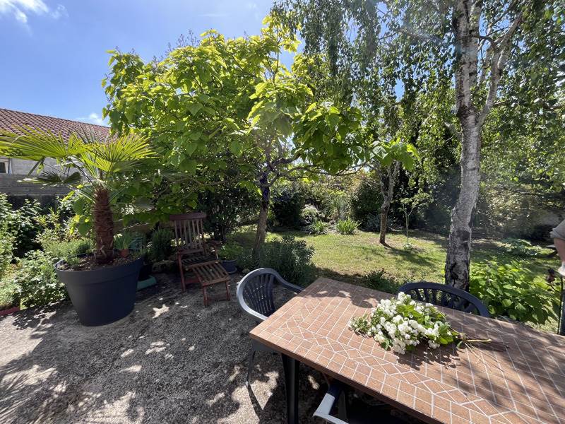 Vente Maison STE SOULLE - 6 pièces -109 m² - (17220)