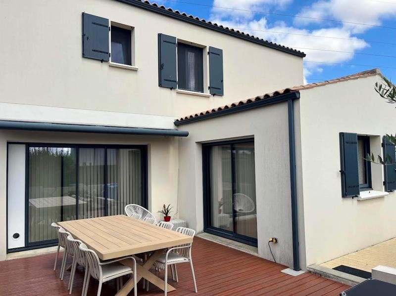 Vente Maison PUILBOREAU - 4 pièces -97 m² - (17138)