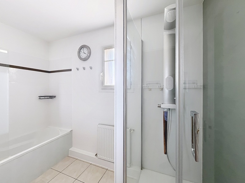 Vente Maison ST XANDRE - 5 pièces -104 m² - (17138)