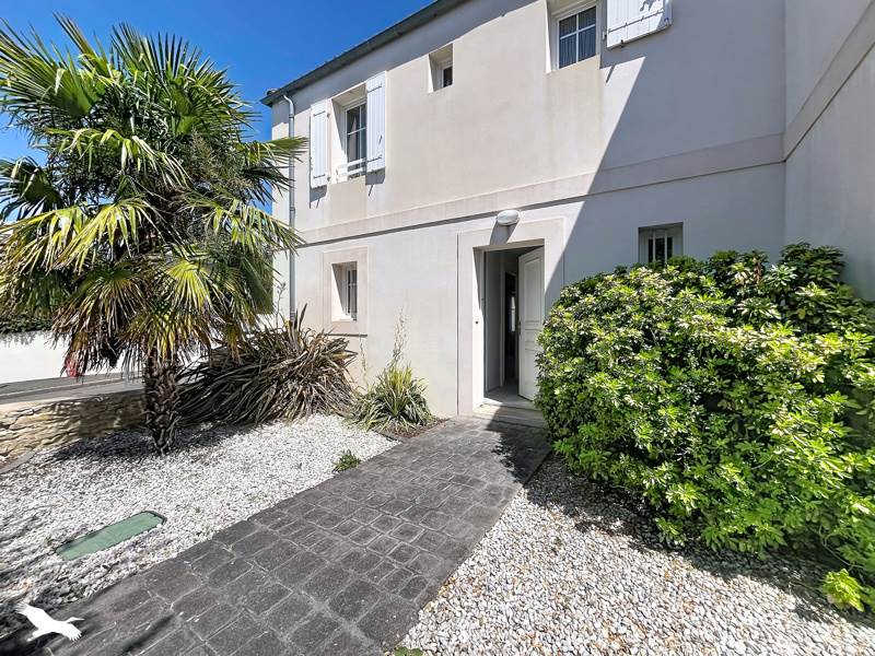 Vente Maison ST XANDRE - 5 pièces -104 m² - (17138)