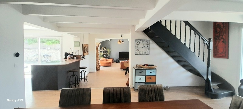 Vente Maison ST XANDRE - 6 pièces -192 m² - (17138)