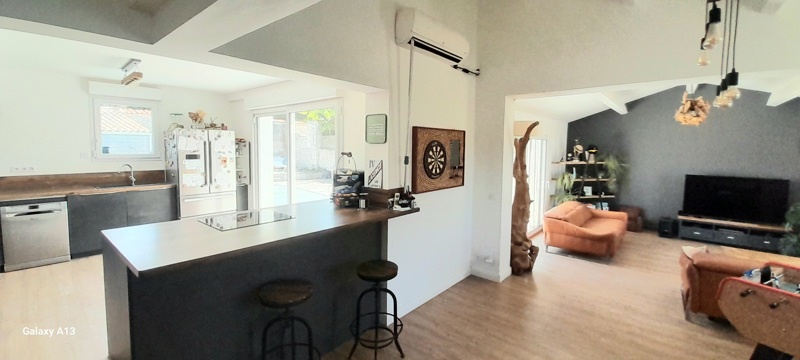 Vente Maison ST XANDRE - 6 pièces -192 m² - (17138)