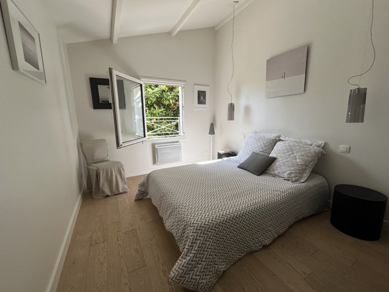 Vente Maison PUILBOREAU - 8 pièces -160 m² - (17138)