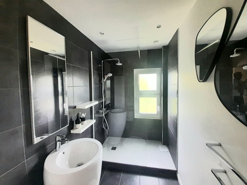 Vente Maison PUILBOREAU - 8 pièces -160 m² - (17138)