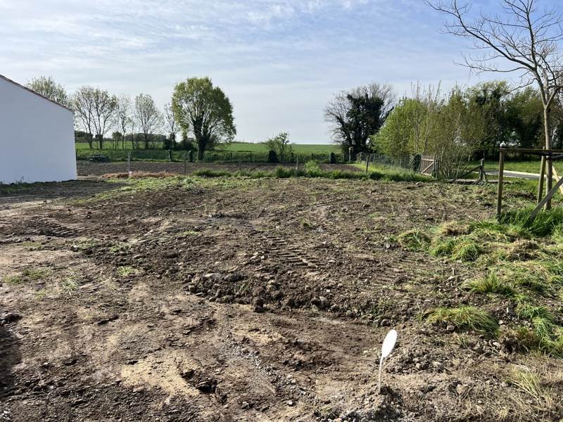 Vente Terrain STE SOULLE - -466 m² - (17220)
