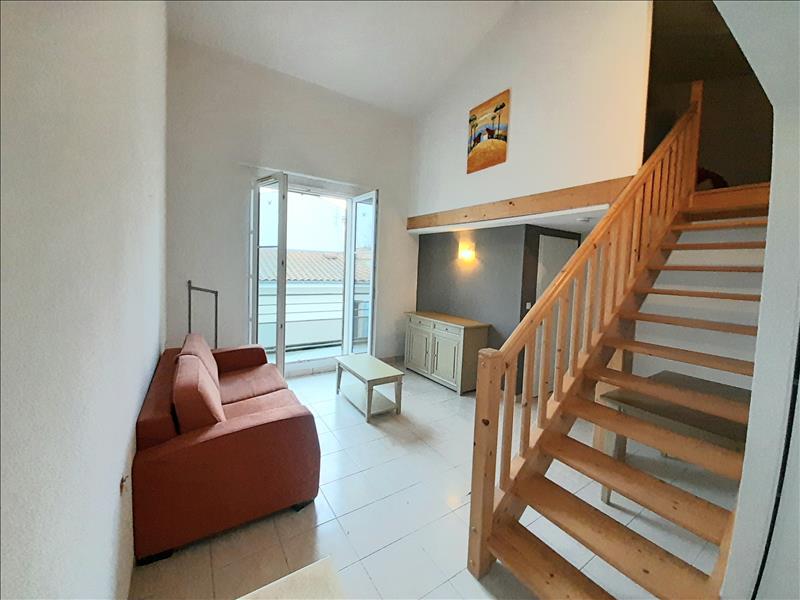 Vente Immeuble STE SOULLE - -  182 m² - (17220)