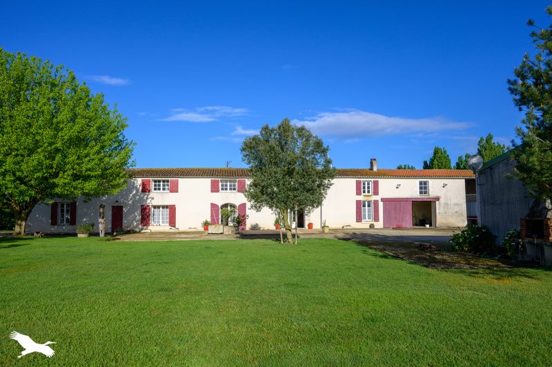 Vente Maison ANDILLY - 9 pièces -336 m² - (17230)