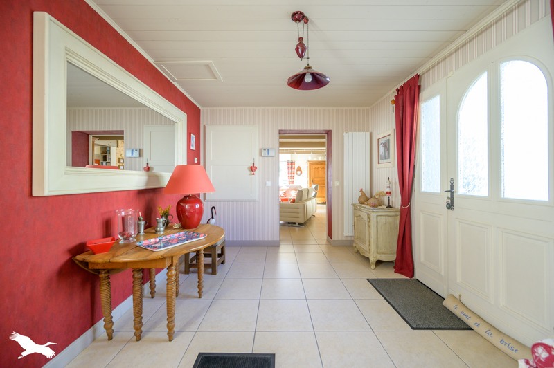 Vente Maison PUILBOREAU - 8 pièces -175 m² - (17138)