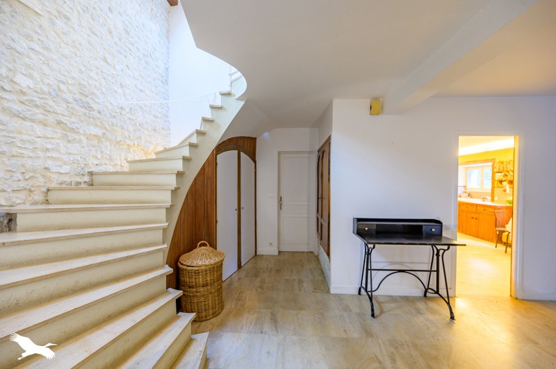 Vente Maison L HOUMEAU - 8 pièces -289 m² - (17137)