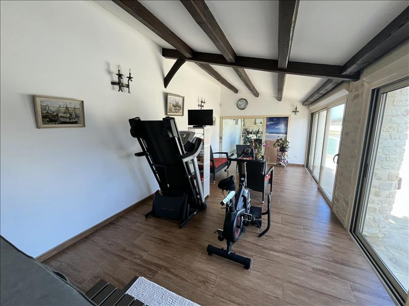 Vente Maison ST GEORGES D OLERON - 8 pièces -194 m² - (17190)