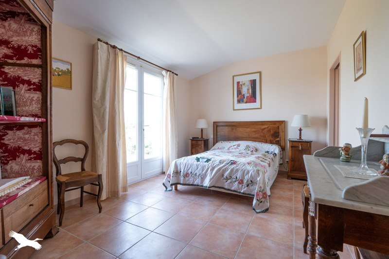 Vente Maison ST GEORGES D OLERON - 6 pièces -168 m² - (17190)
