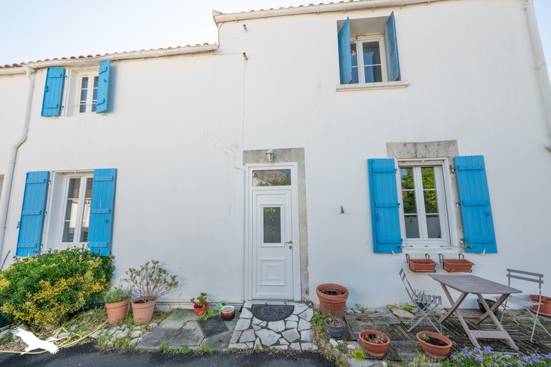 Vente Maison ST DENIS D OLERON - 6 pièces -133 m² - (17650)