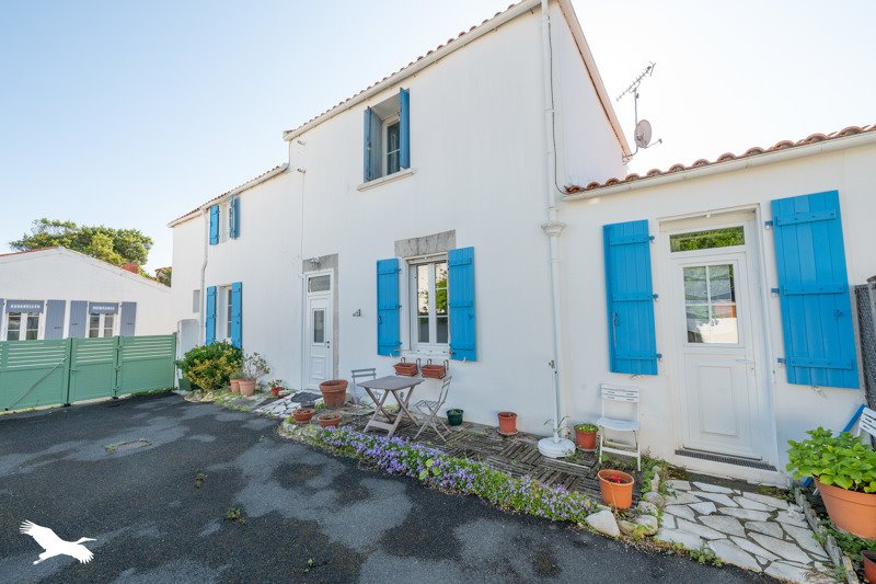 Vente Maison ST DENIS D OLERON - 6 pièces -133 m² - (17650)
