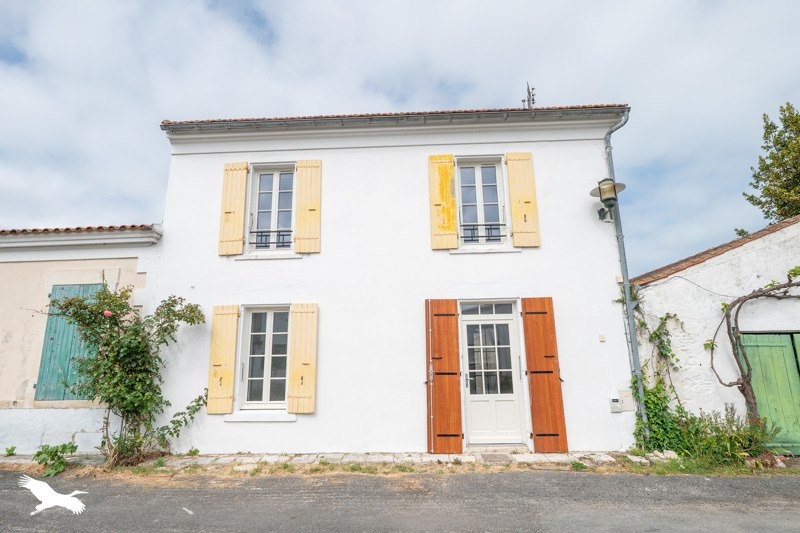 Vente Maison LA BREE LES BAINS - 6 pièces -116 m² - (17840)