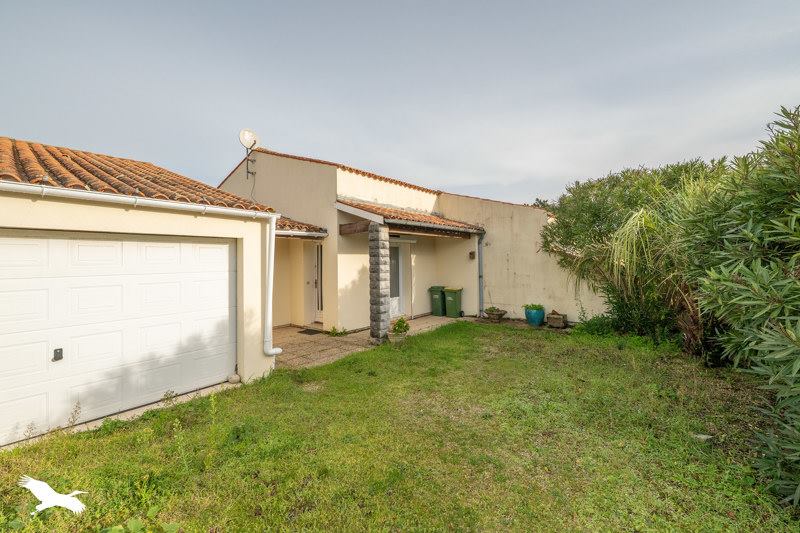 Vente Maison LA BREE LES BAINS - 3 pièces -55 m² - (17840)