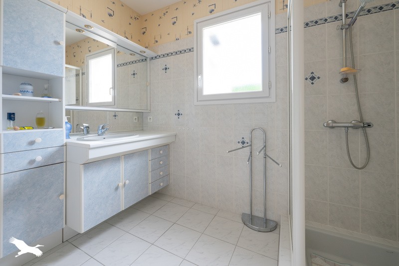 Vente Maison LA BREE LES BAINS - 4 pièces -69 m² - (17840)