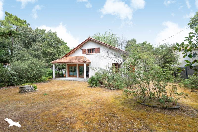 Vente Maison ST GEORGES D OLERON - 8 pièces -105 m² - (17190)