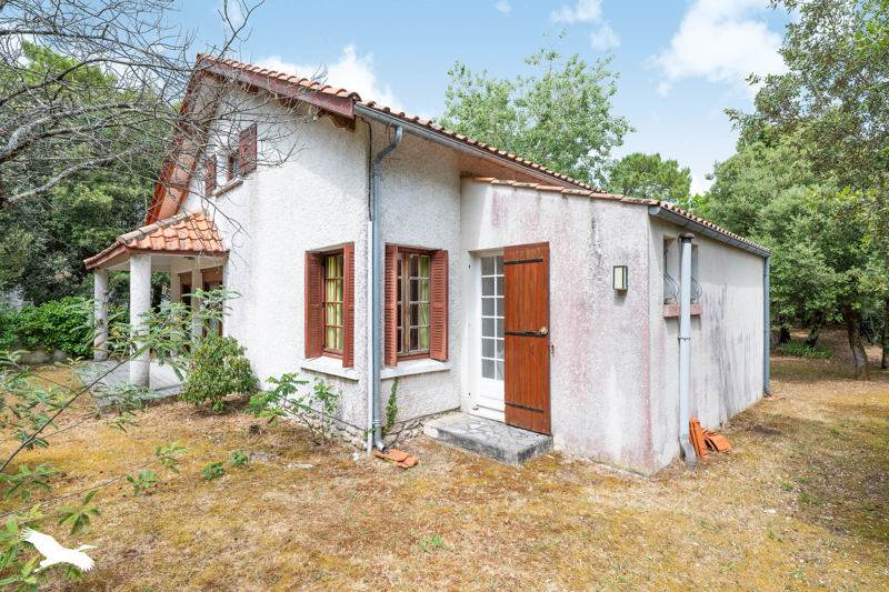Vente Maison ST GEORGES D OLERON - 8 pièces -105 m² - (17190)