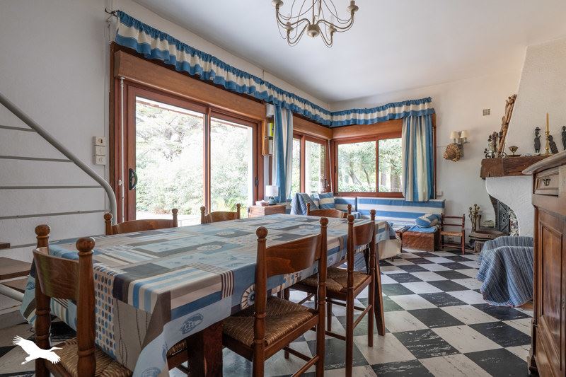 Vente Maison ST GEORGES D OLERON - 8 pièces -105 m² - (17190)