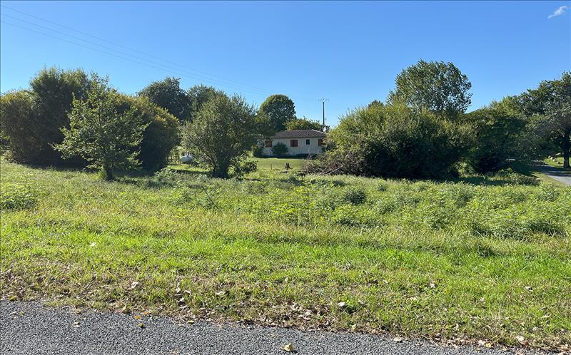 Vente Terrain FOUGUEYROLLES - -1535 m² - (33220)