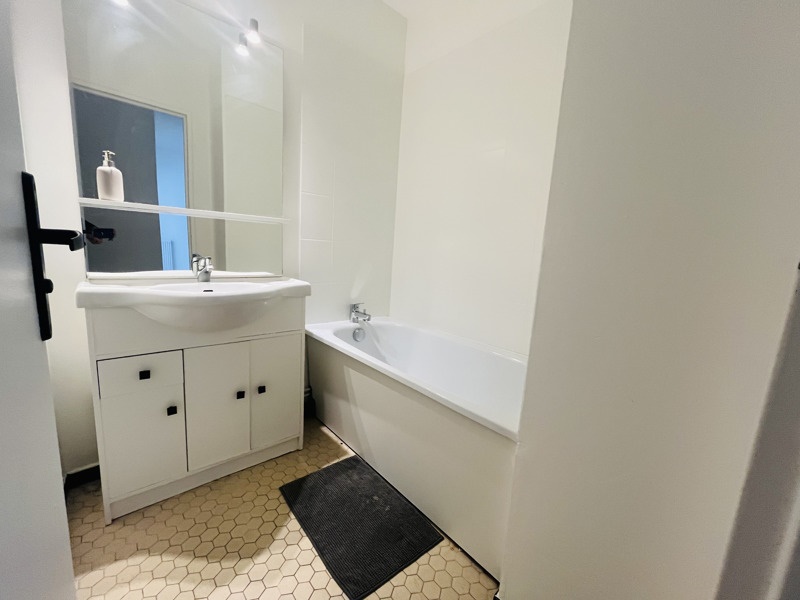 Vente Appartement LORMONT - 2 pièces -50 m² - (33310)