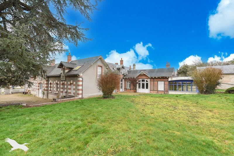Vente Maison MESLAND - 14 pièces -500 m² - (41150)