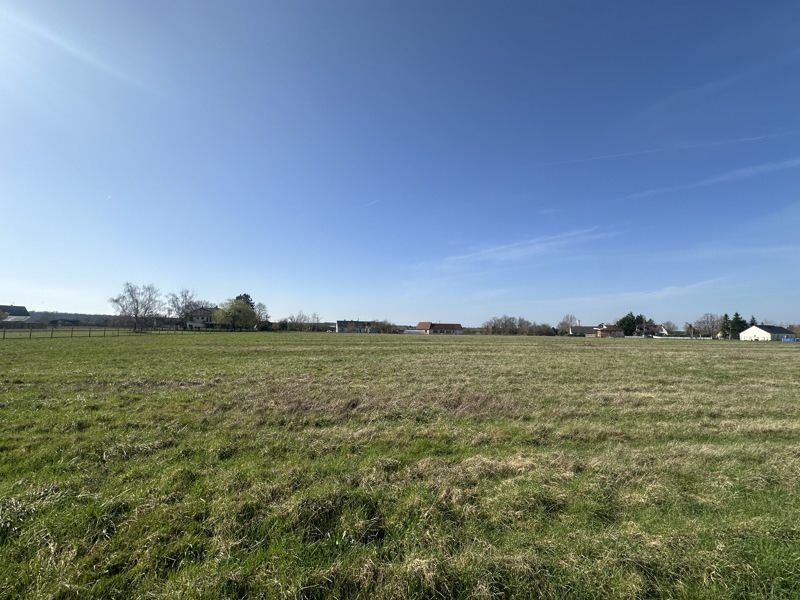 Vente Terrain CHAUMONT SUR LOIRE - -12470 m² - (41150)