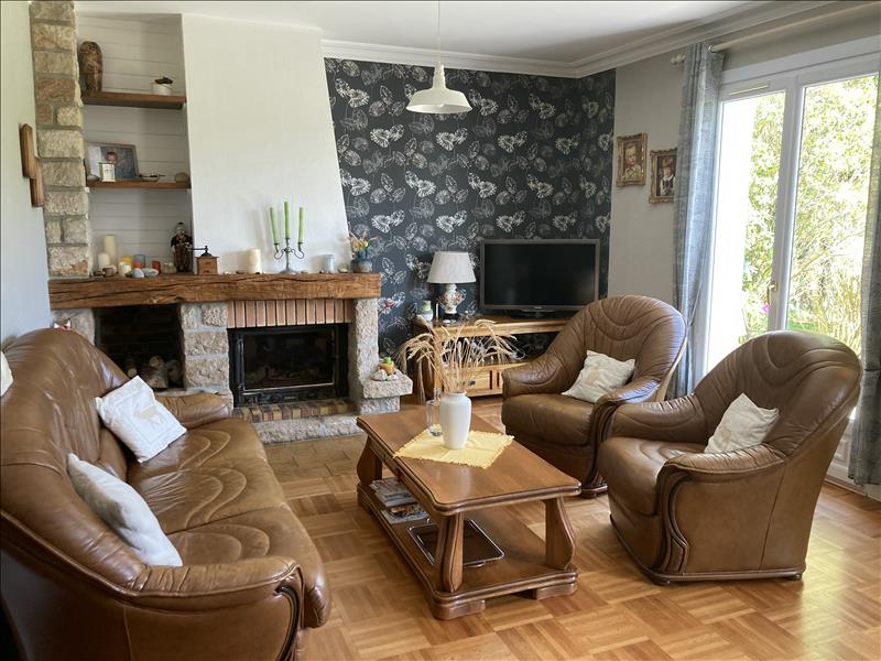 Vente Maison PLONEVEZ DU FAOU - 5 pièces -130 m² - (29530)