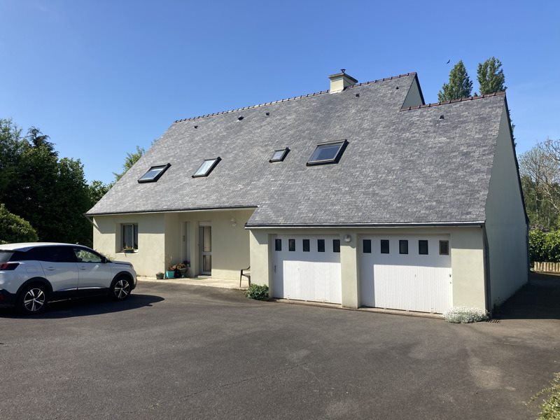Vente Maison CHATEAUNEUF DU FAOU - 5 pièces -130 m² - (29520)
