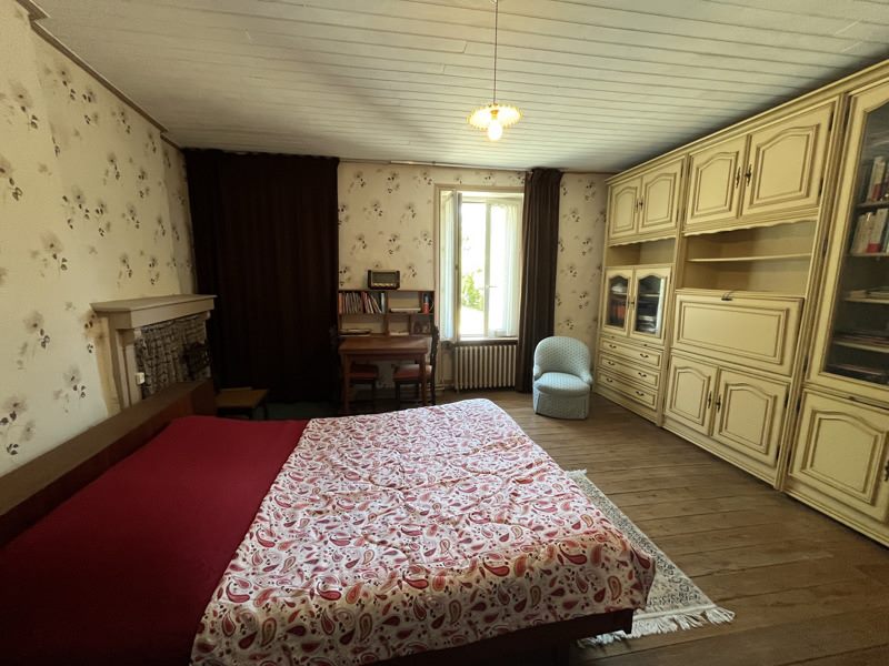 Vente Maison ROUDOUALLEC - 6 pièces -155 m² - (56110)