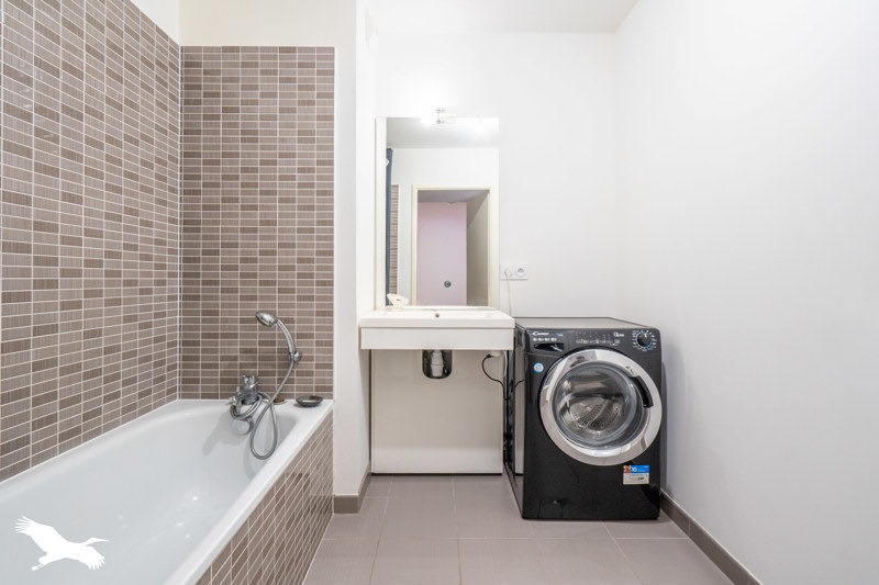 Vente Appartement BORDEAUX - 4 pièces -93 m² - (33300)