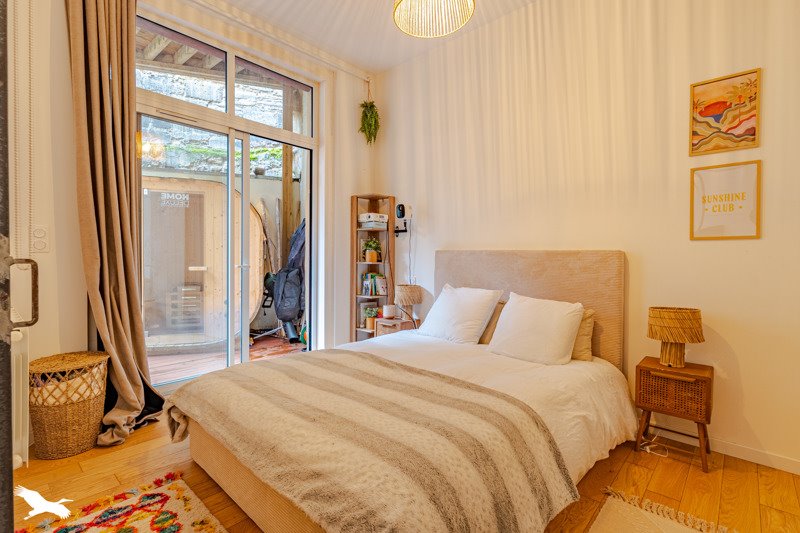 Vente Appartement BORDEAUX - 4 pièces -99 m² - (33000)