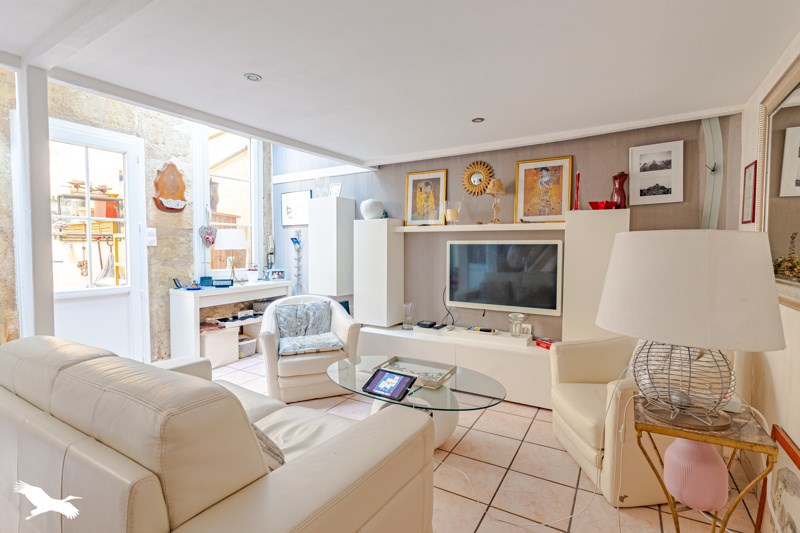 Vente Appartement BORDEAUX - 2 pièces -40 m² - (33000)