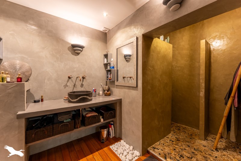 Vente Appartement BORDEAUX - 4 pièces -147 m² - (33300)