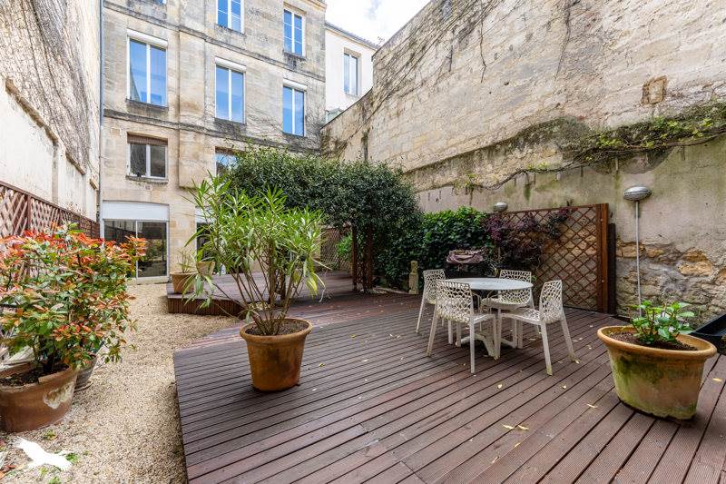 Vente Appartement BORDEAUX - 4 pièces -147 m² - (33300)