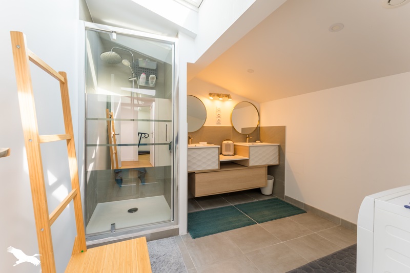 Vente Appartement BORDEAUX - 4 pièces -88 m² - (33300)