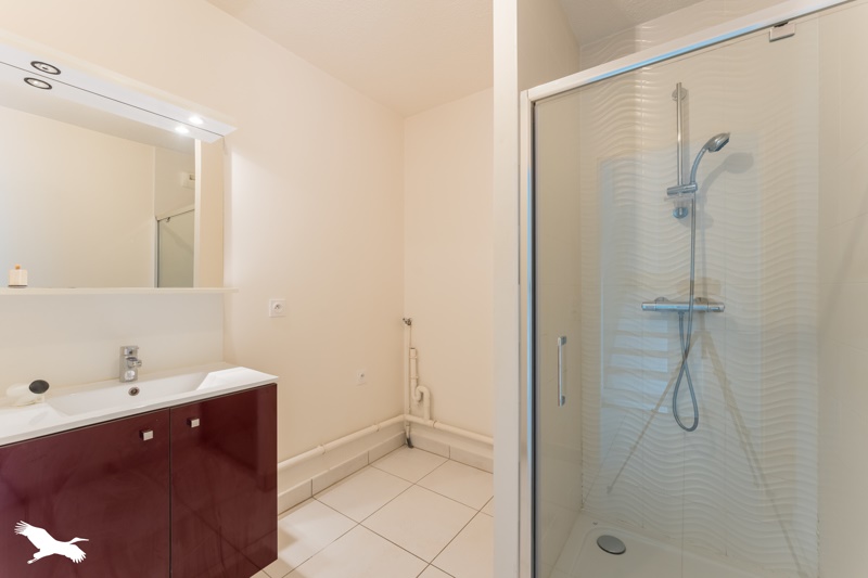Vente Appartement BORDEAUX - 4 pièces -75 m² - (33300)