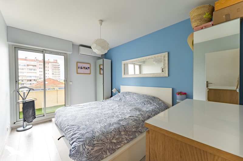Vente Appartement BORDEAUX - 4 pièces -103 m² - (33300)