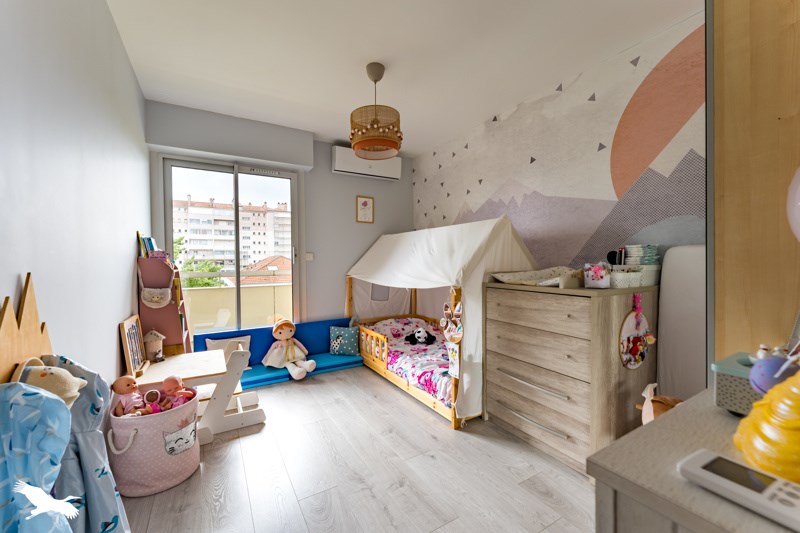Vente Appartement BORDEAUX - 4 pièces -103 m² - (33300)