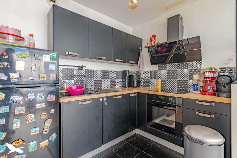 Vente Appartement BORDEAUX - 3 pièces -63 m² - (33300)