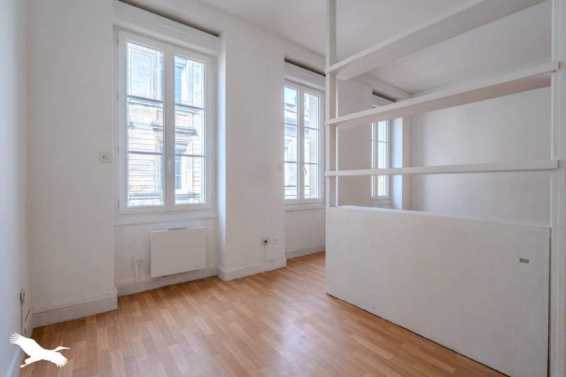 Vente Appartement BORDEAUX - 1 pièce -33 m² - (33000)